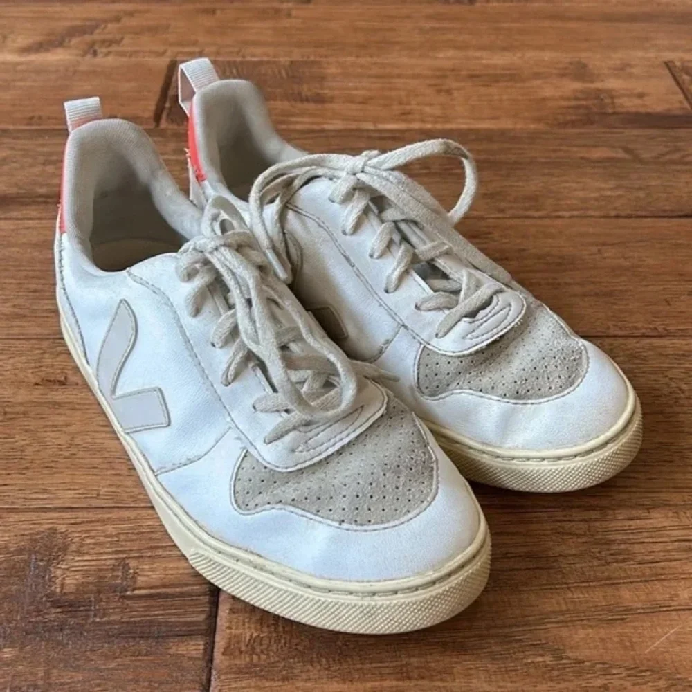 Veja Sneakers V-10 Laces CWL White Pierre Rose Fluo Womens Size 6.5